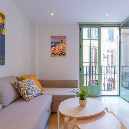 Apartamentos Miraflores Малага Экстерьер фото