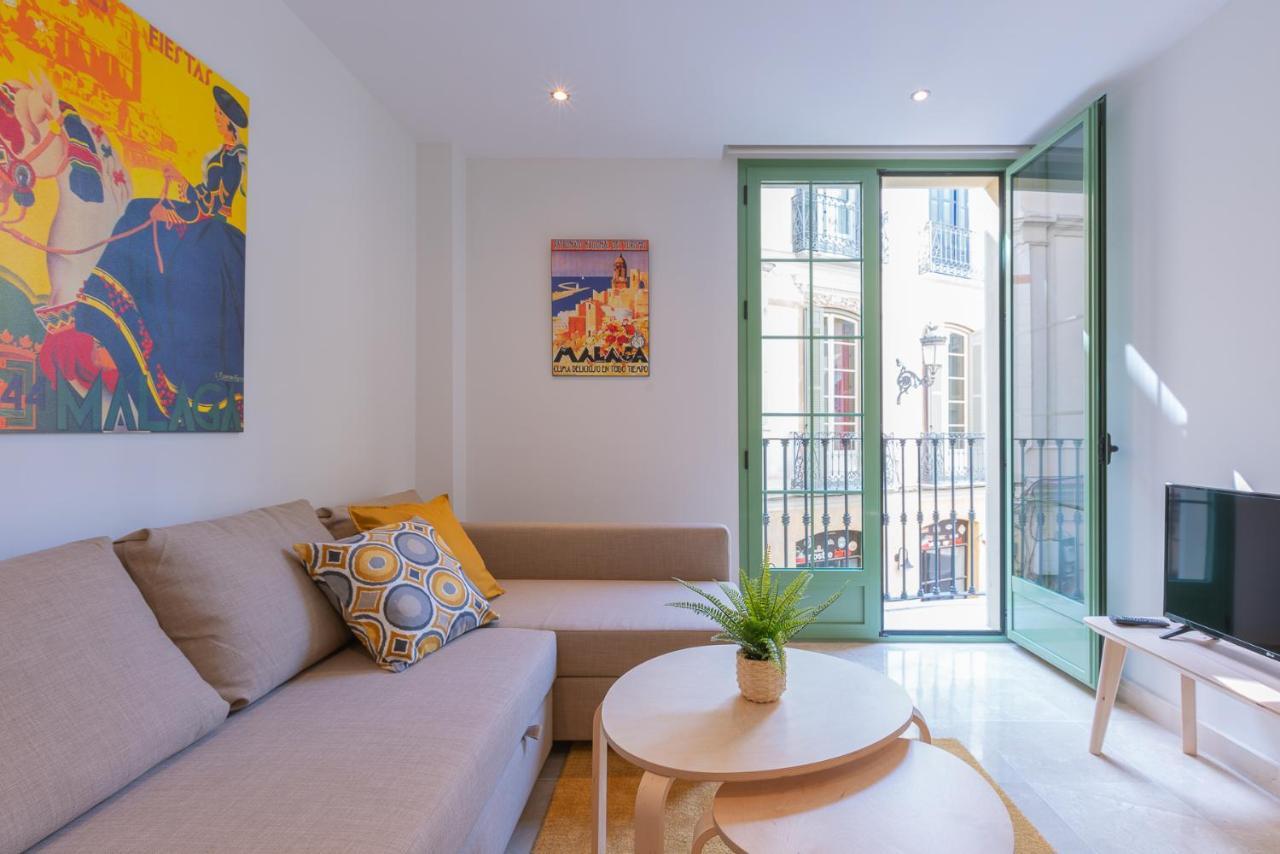 Apartamentos Miraflores Малага Экстерьер фото
