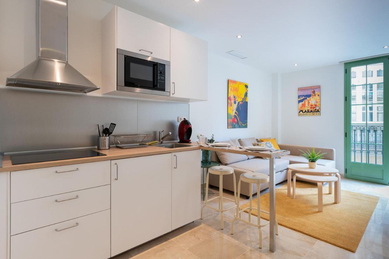 Apartamentos Miraflores Малага Экстерьер фото