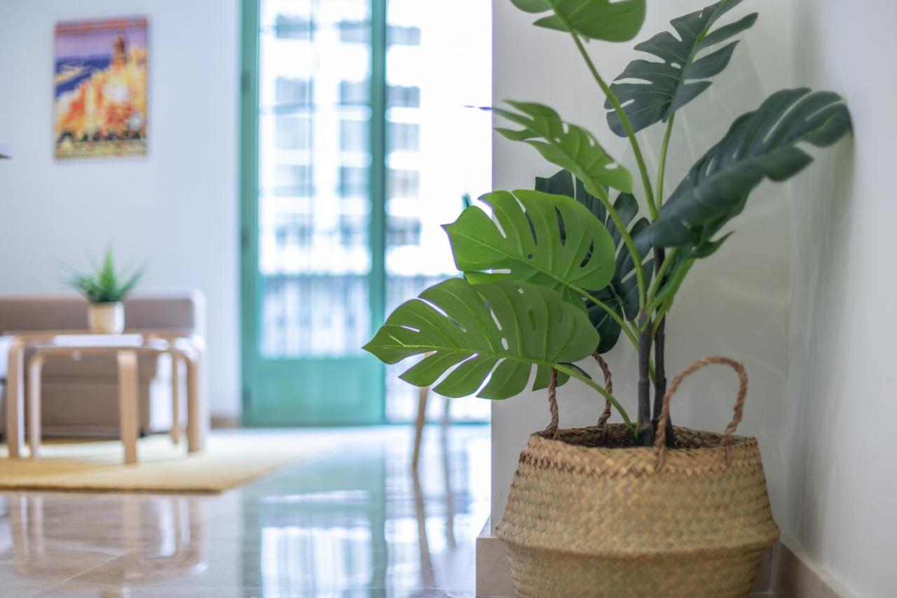 Apartamentos Miraflores Малага Экстерьер фото