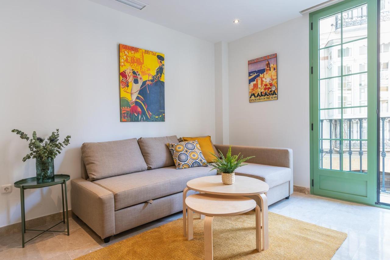 Apartamentos Miraflores Малага Экстерьер фото